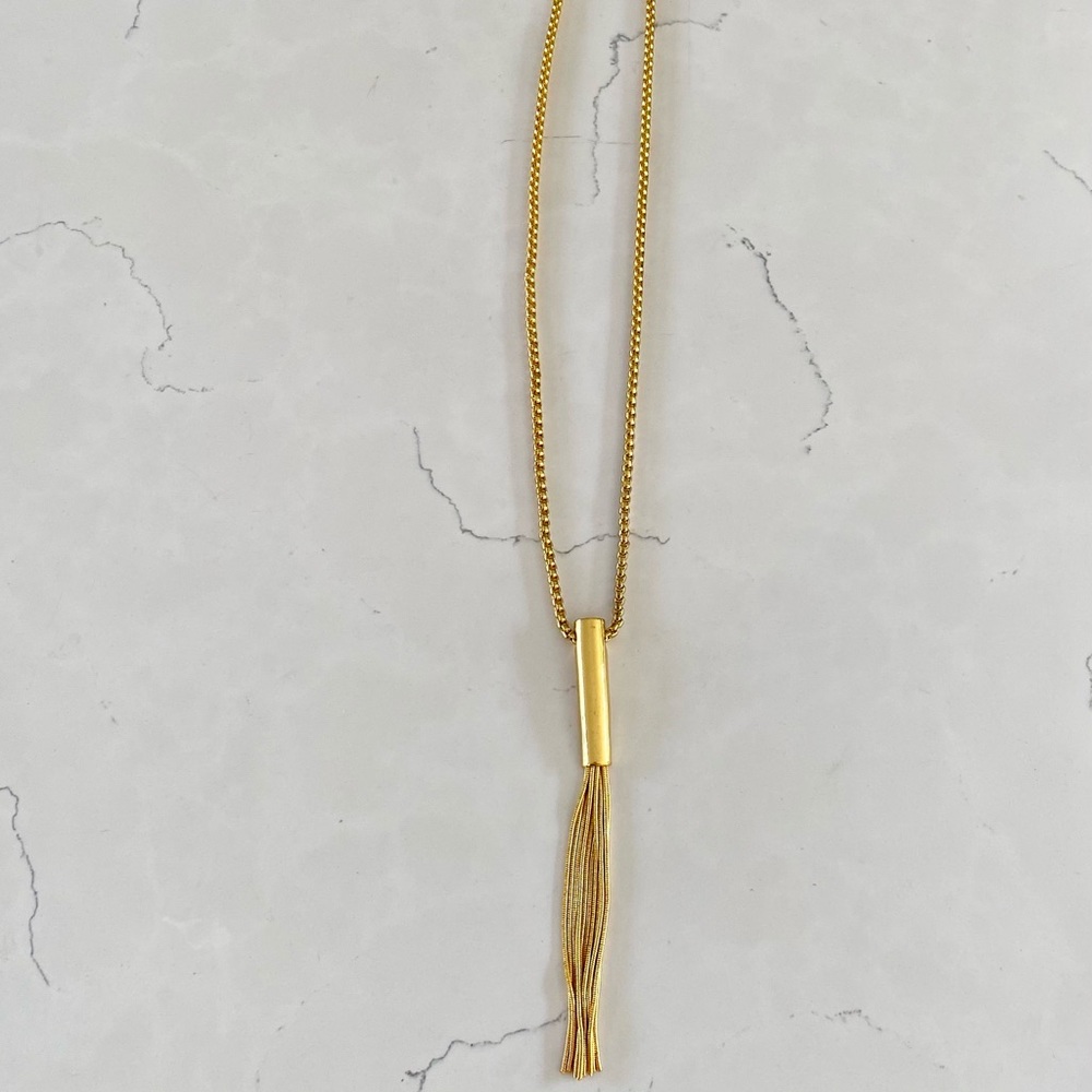 NWT 18KT PLATED 24” GOLD TASSEL TUBE NECKL…
